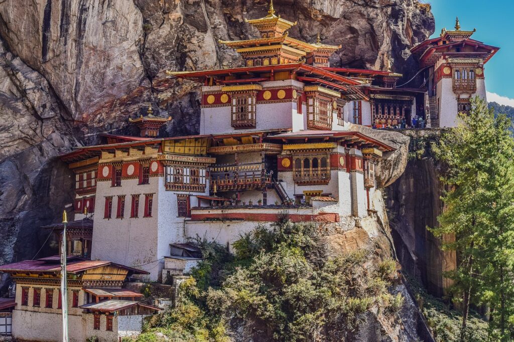 bhutan tour package from kolkata